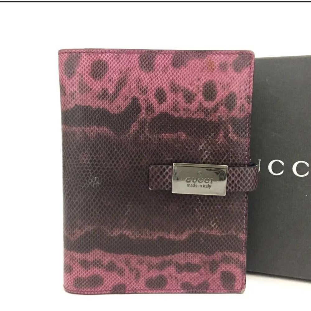 GUCCI Snake pattern Leather Notebook Cover with box and duster./S2921 - Picture 2 of 10